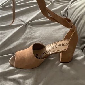 Brand New Sam Edelman Tie Up sandals